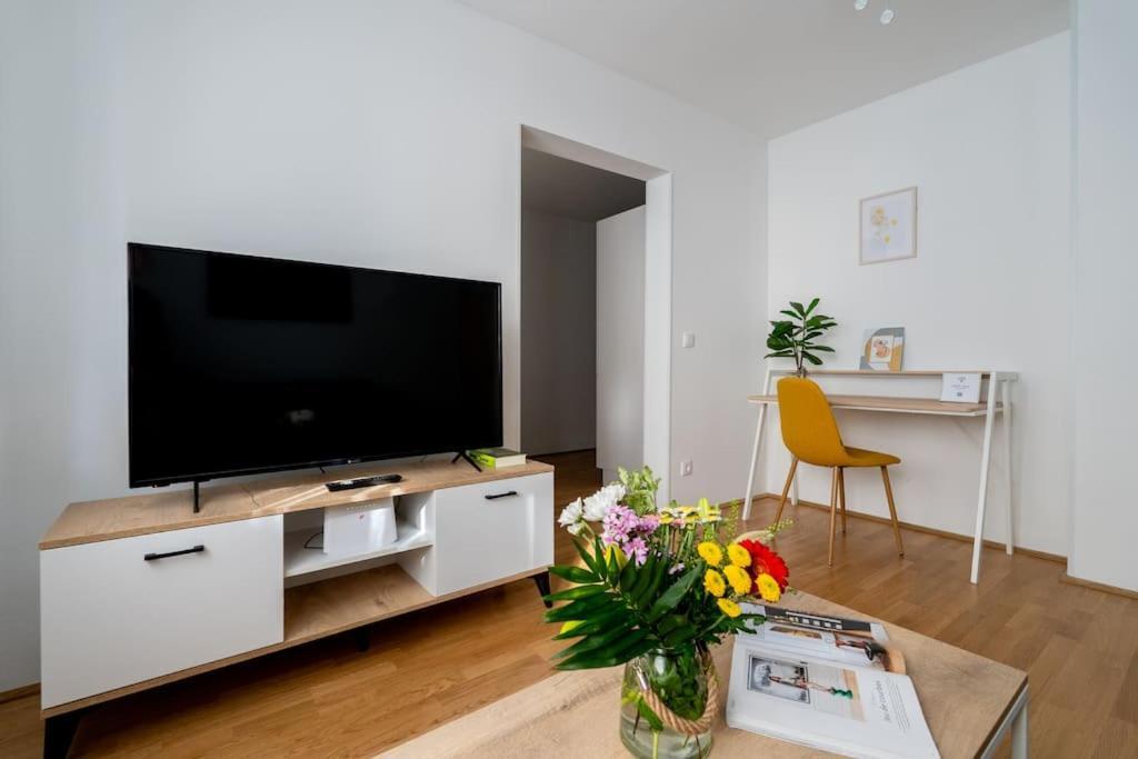 1Br Haven With Swift City Access By Hm Wien Exterior foto